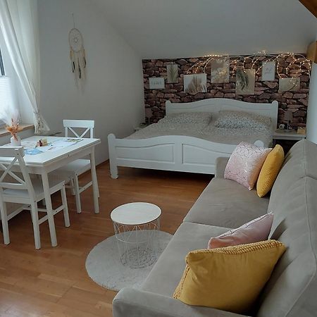 Homew4 - Apartment Sonnenschein Hoheneich ภายนอก รูปภาพ