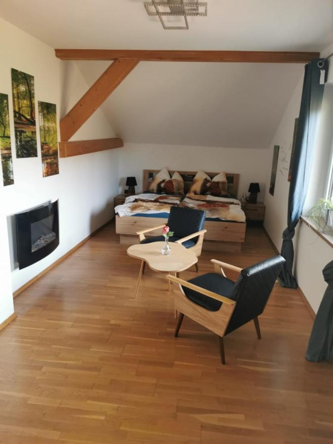 Homew4 - Apartment Sonnenschein Hoheneich ภายนอก รูปภาพ